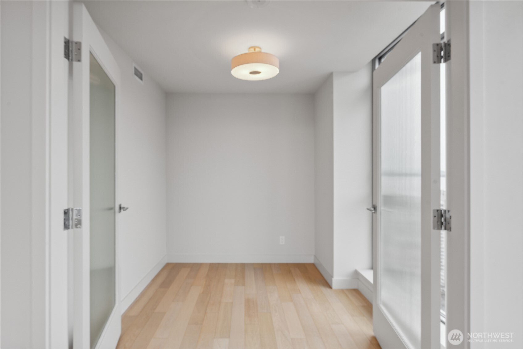 583 Battery Street, Unit 3103N Seattle, WA 98121 - Photo 9 of 39 a view of an empty room