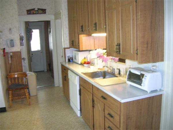 6 Beaumont Road Worcester, MA 01604 - Photo 12 of 13 Gallery Image 12
