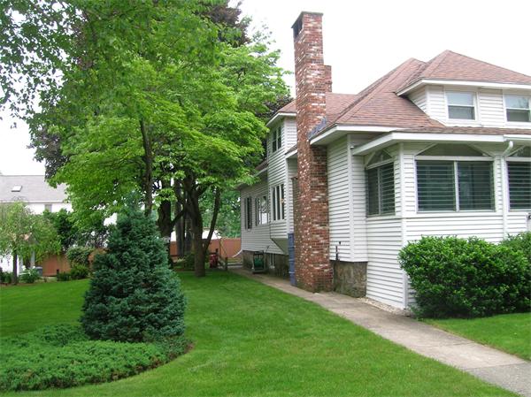 6 Beaumont Road Worcester, MA 01604 - Photo 3 of 13 Gallery Image 3