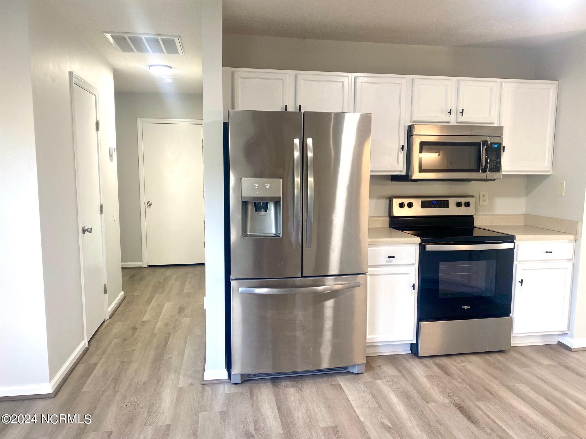 216 Redberry Drive Richlands, NC 28574 - Photo 11 of 44 IMG_5555