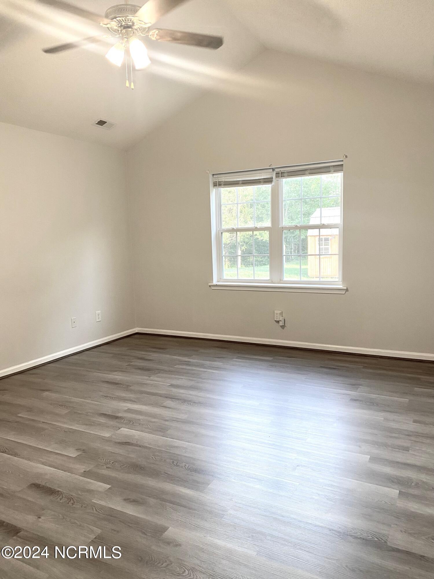 216 Redberry Drive Richlands, NC 28574 - Photo 15 of 44 IMG_5565