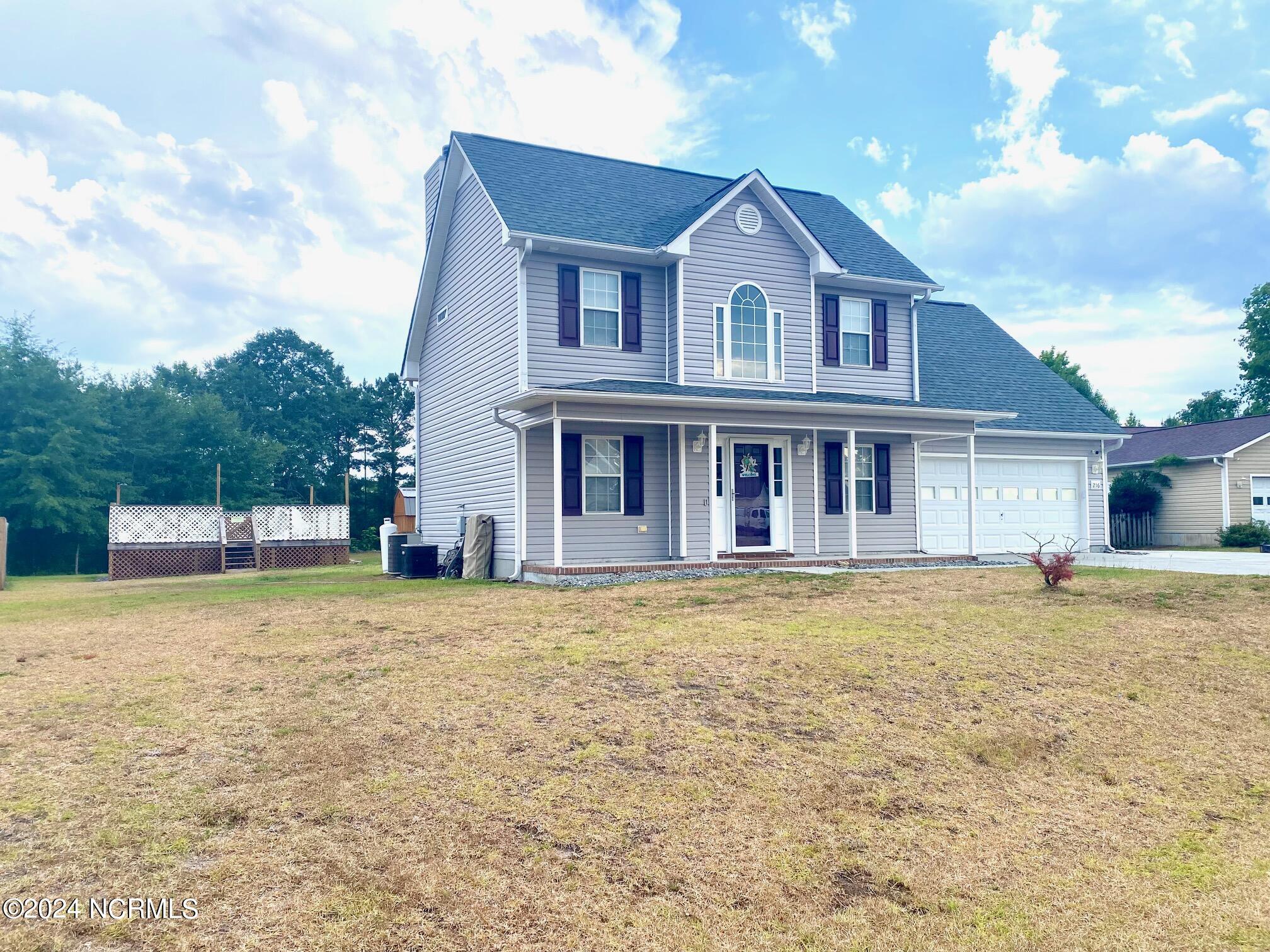 216 Redberry Drive Richlands, NC 28574 - Photo 4 of 44 IMG_5403