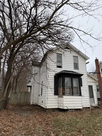 $19,999 | 814 East North Street, Jackson, MI 49202
