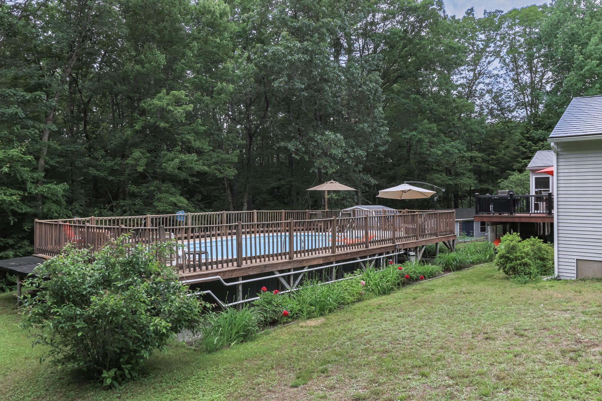 59 Whipplewill Road New Boston, NH 03070 - Photo 13 of 52