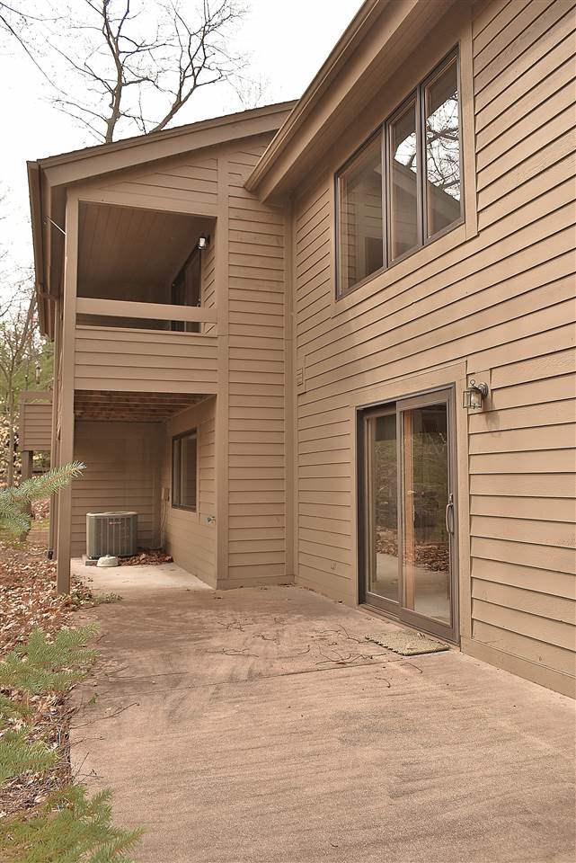 6498 Mission Ridge Traverse City, MI 49686 - Photo 5 of 32 1886144-4.JPG