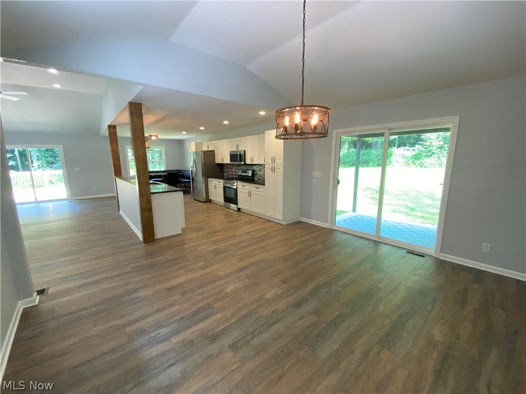 4483 Wayne Road Mantua, OH 44255 - Photo 9 of 30 Gallery Image 9