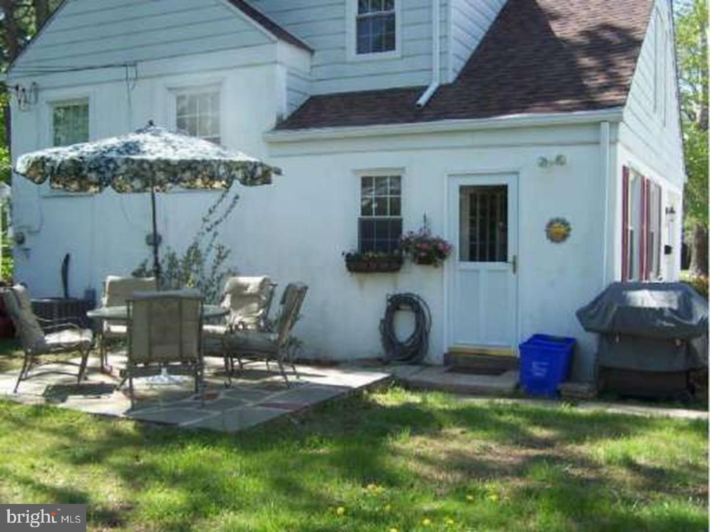 803 Scotia Road Philadelphia, PA 19128 - Photo 12 of 13