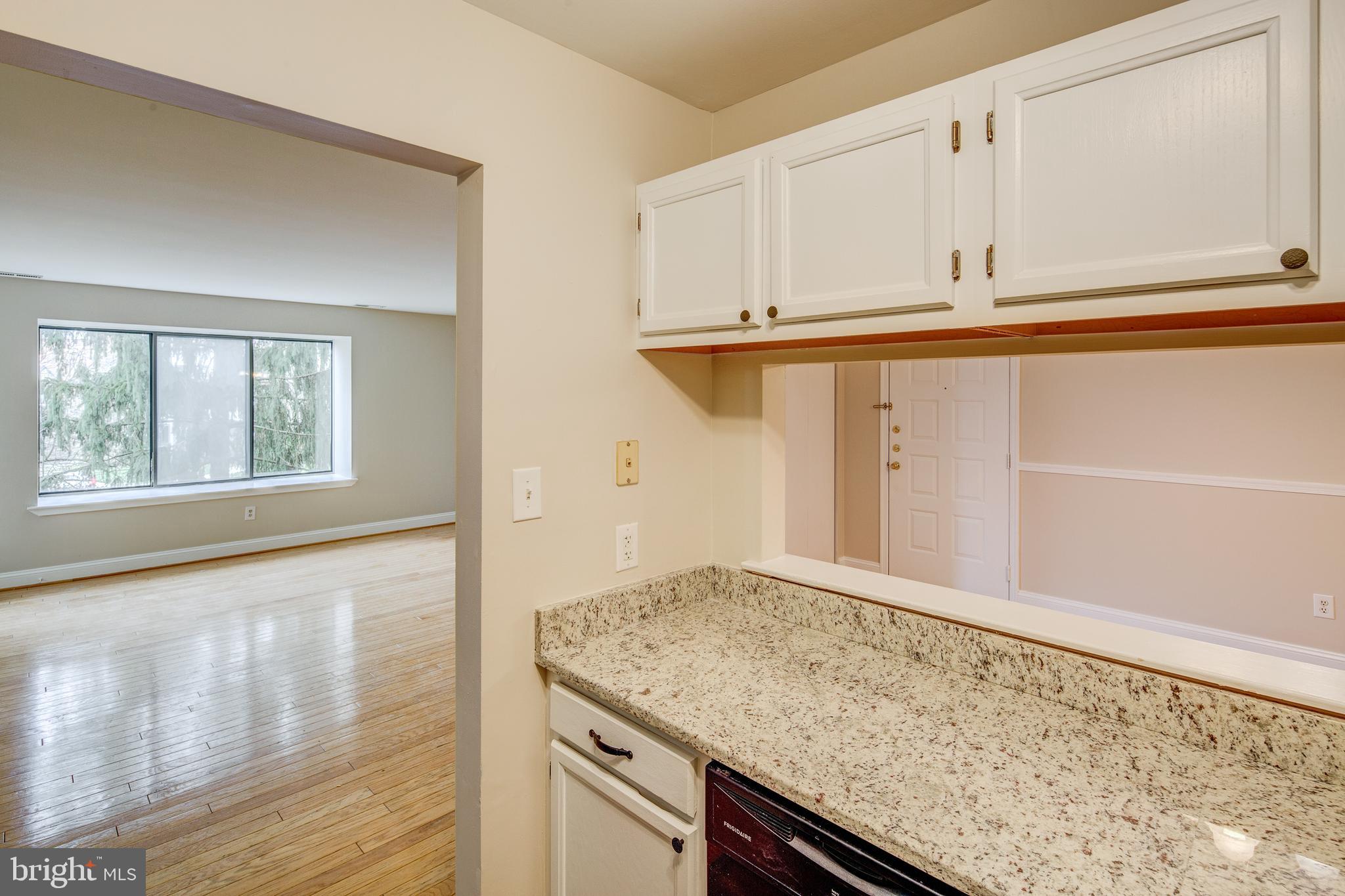 5010 Dunbarton Road Mount Laurel, NJ 08054 - Photo 8 of 18