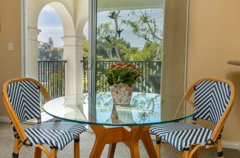 $1,049,000 | 450 Por La Mar Circle, Santa Barbara, CA 93103