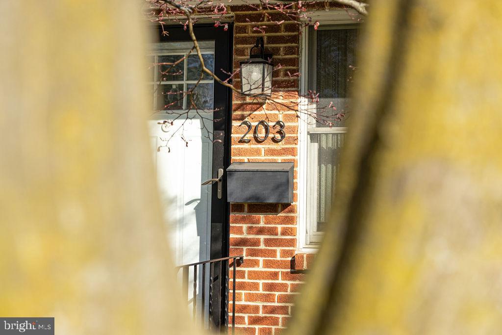 203 East Rosedale Avenue West Chester, PA 19382 - Photo 3 of 30