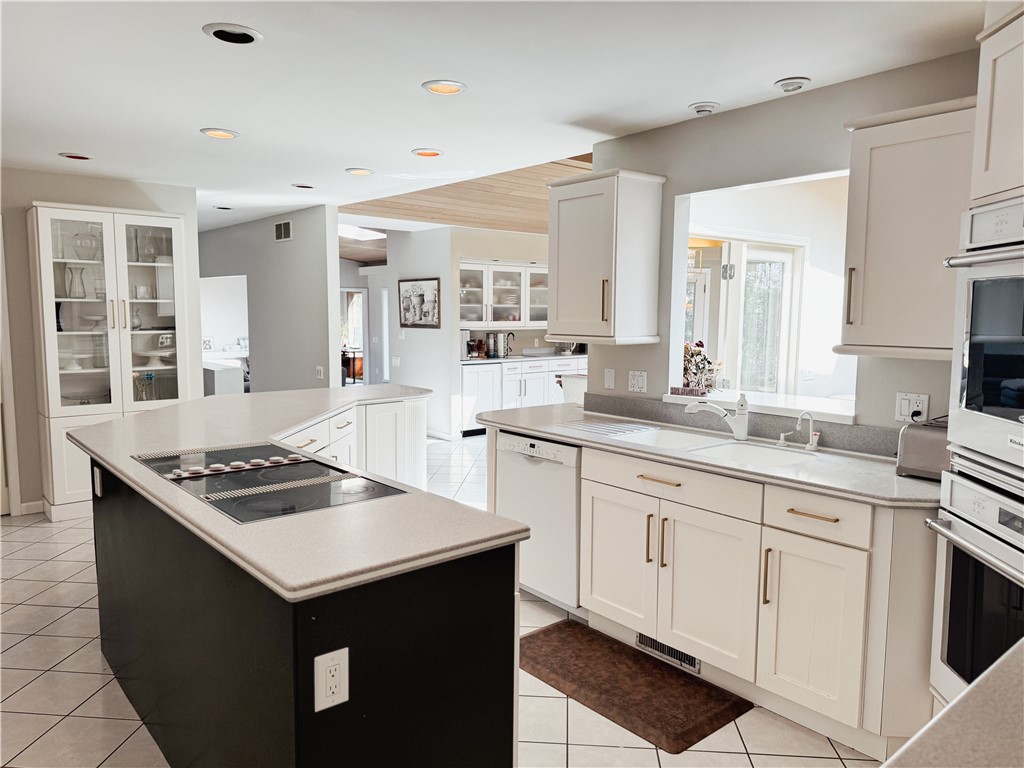 924 Deerfield Road Elmira, NY 14905 - Photo 21 of 48