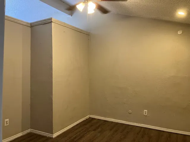 $1,200 | 7152 Fair Oaks Avenue, Unit 2179, Dallas, TX 75231