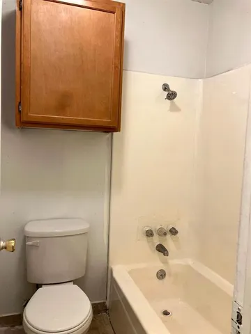 $1,200 | 7152 Fair Oaks Avenue, Unit 2179, Dallas, TX 75231