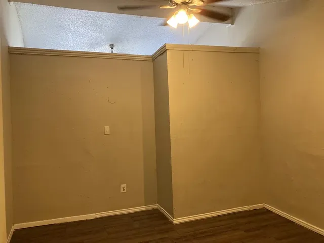 $1,200 | 7152 Fair Oaks Avenue, Unit 2179, Dallas, TX 75231