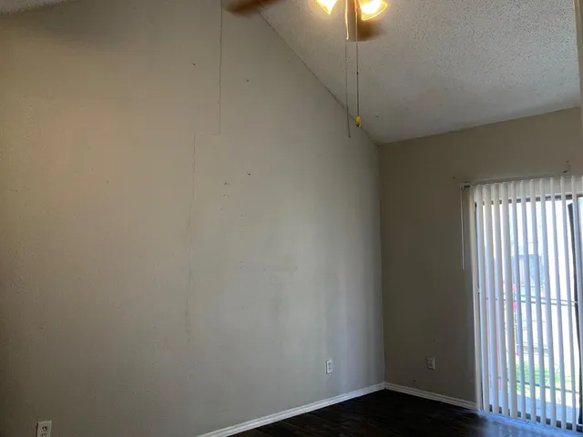 $1,200 | 7152 Fair Oaks Avenue, Unit 2179, Dallas, TX 75231