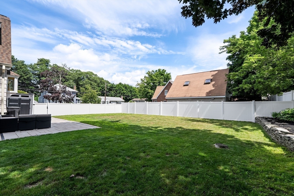 12 Sunset Road Stoneham, MA 02180 - Photo 31 of 42
