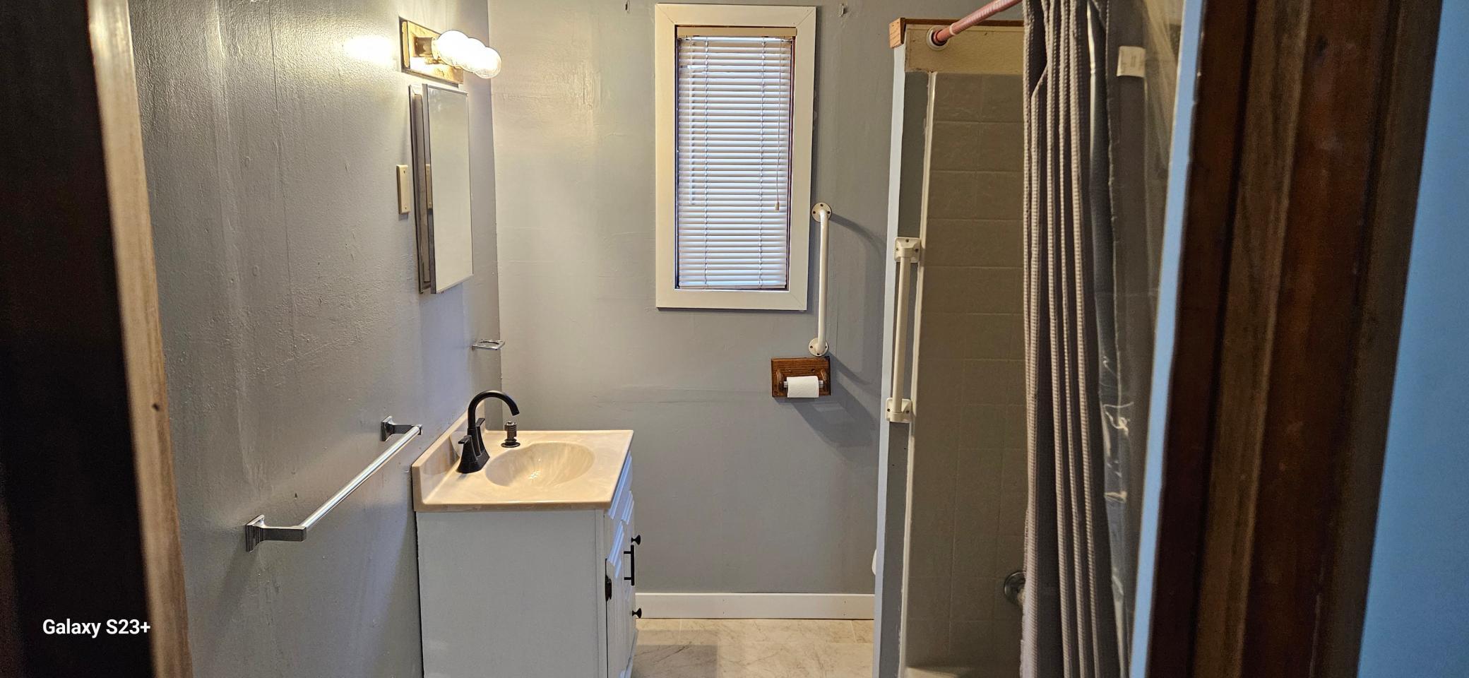 384 5th Street Southwest Wells, MN 56097 - Photo 13 of 30