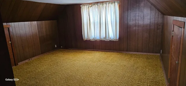 $166,900 | 384 5th Street Southwest, Wells, MN 56097