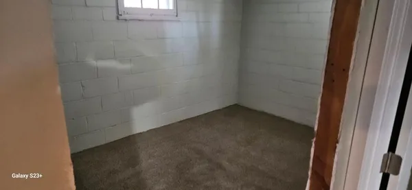 $166,900 | 384 5th Street Southwest, Wells, MN 56097