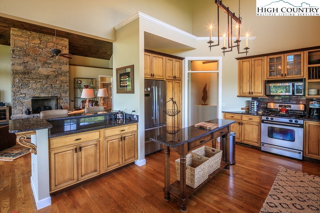 458 Brown Stone Ridge Drive Boone, NC 28607 - Photo 13 of 44 Gallery Image 13