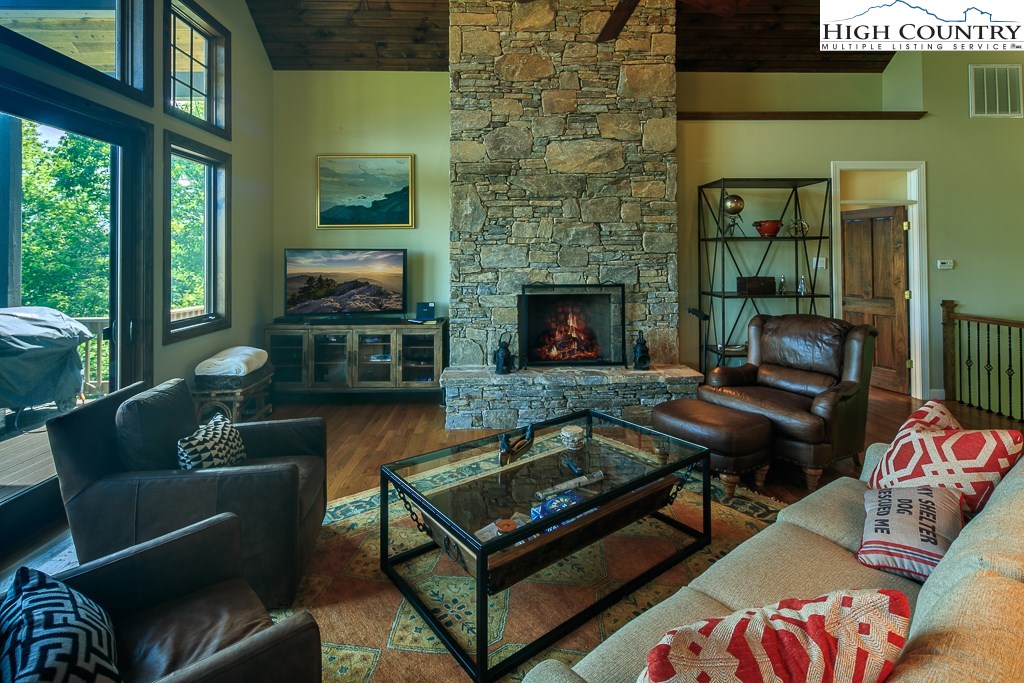 458 Brown Stone Ridge Drive Boone, NC 28607 - Photo 5 of 44 Gallery Image 5