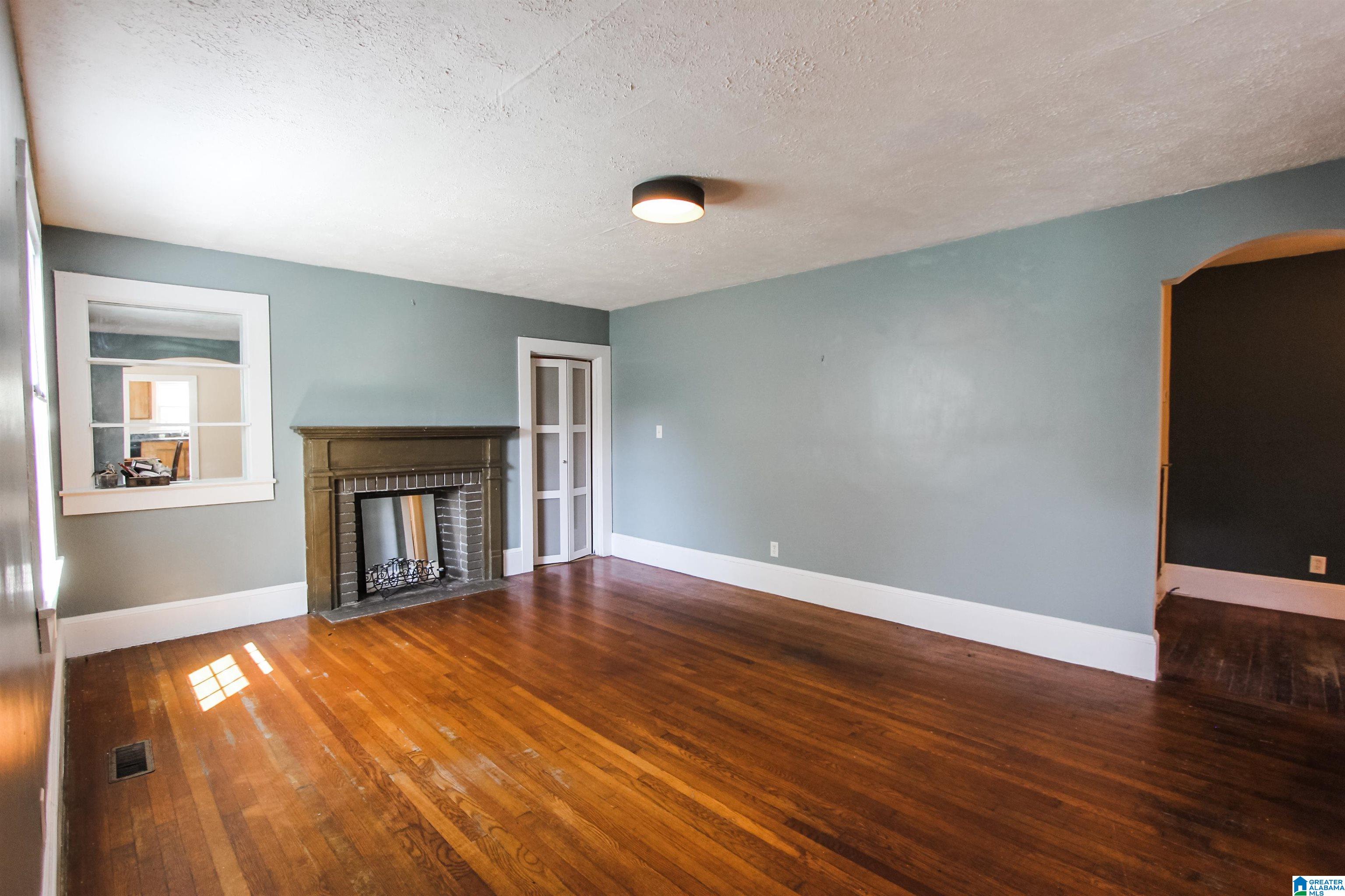 409 East 5th Street Anniston, AL 36207 - Photo 11 of 63