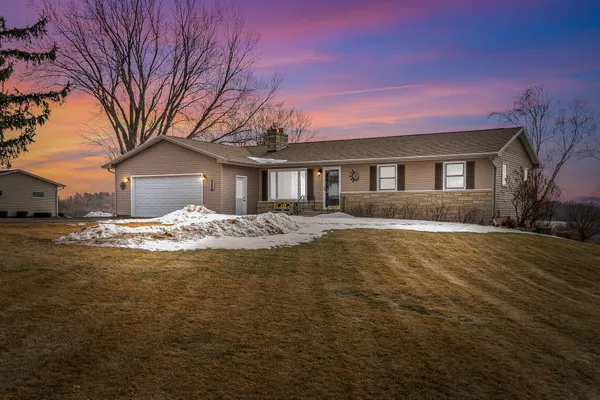 $525,000 | W3849 Highway 14, Coon Valley, WI 54623