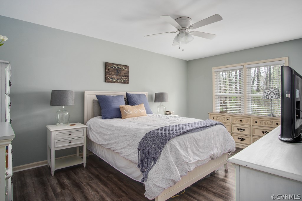 4404 Rabbit Foot Place Chesterfield, VA 23236 - Photo 20 of 32 a bedroom with a bed and a large window