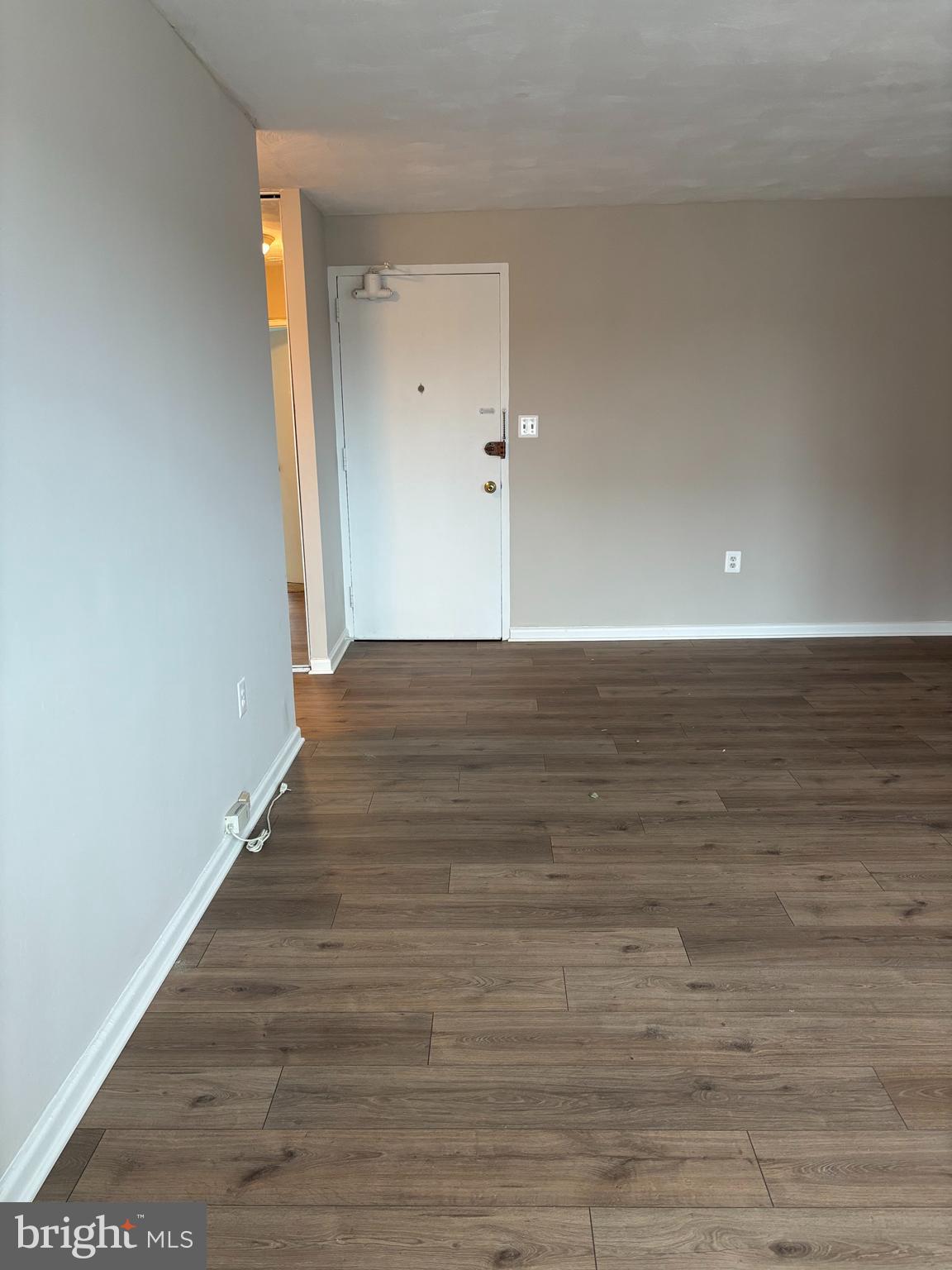 1200 South Arlington Ridge Road, Unit 605 Arlington, VA 22202 - Photo 2 of 23 Entry