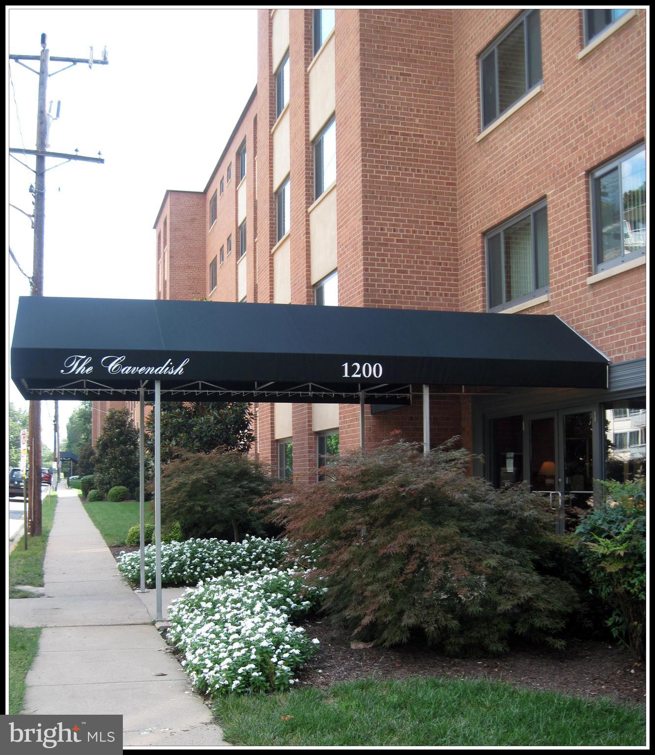 1200 South Arlington Ridge Road, Unit 605 Arlington, VA 22202 - Photo 22 of 23 Nicely Maintained Building