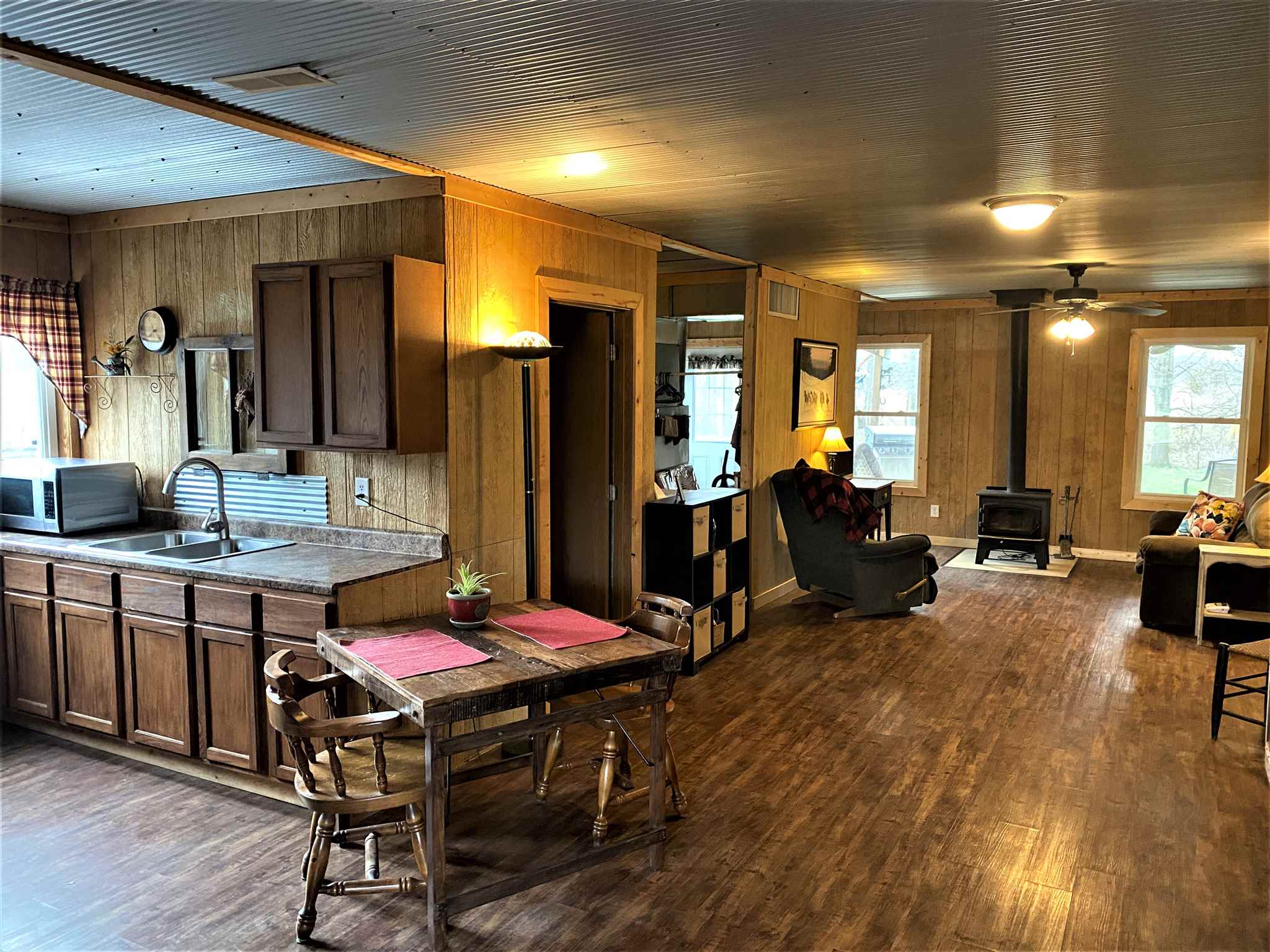 4653 Hotze Road Salem, IL 62881 - Photo 3 of 21