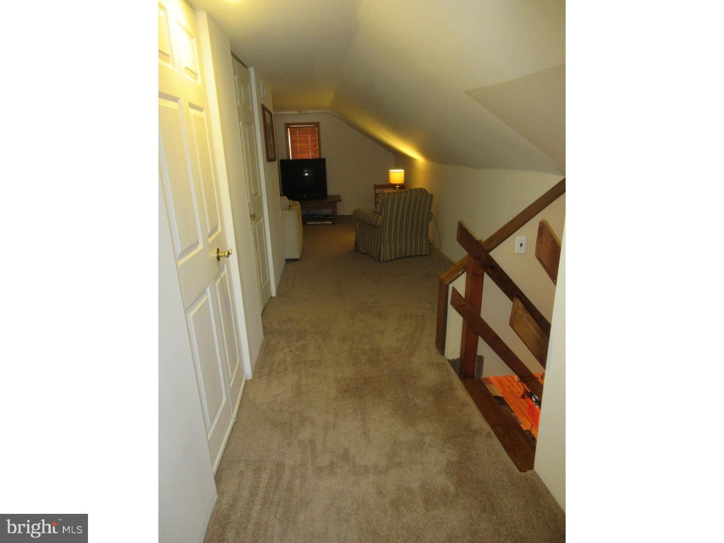 15016 Carter Road Philadelphia, PA 19116 - Photo 19 of 24 Gallery Image 19