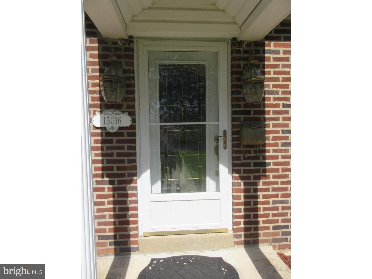 15016 Carter Road Philadelphia, PA 19116 - Photo 4 of 24 Gallery Image 4