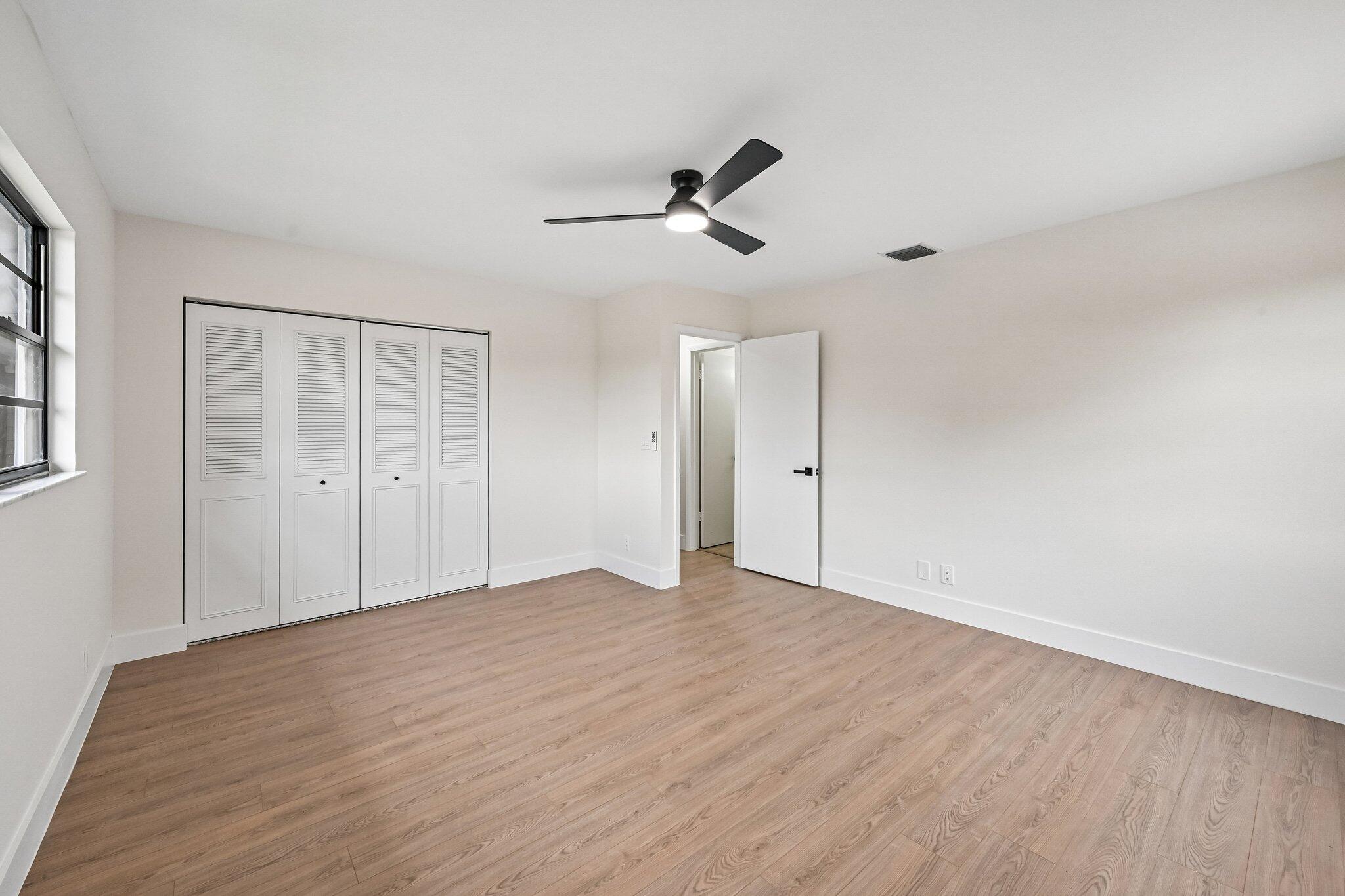 9095 Southeast Hobe Ridge Avenue Hobe Sound, FL 33455 - Photo 14 of 19 20-web-or-mls-SE Hobe Ridge Ave-S2905-02