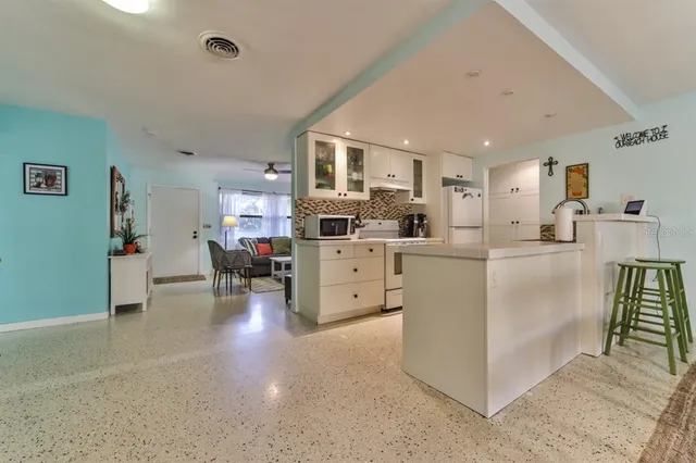 $4,000 | 141 Beau Rivage Drive, Ormond Beach, FL 32176