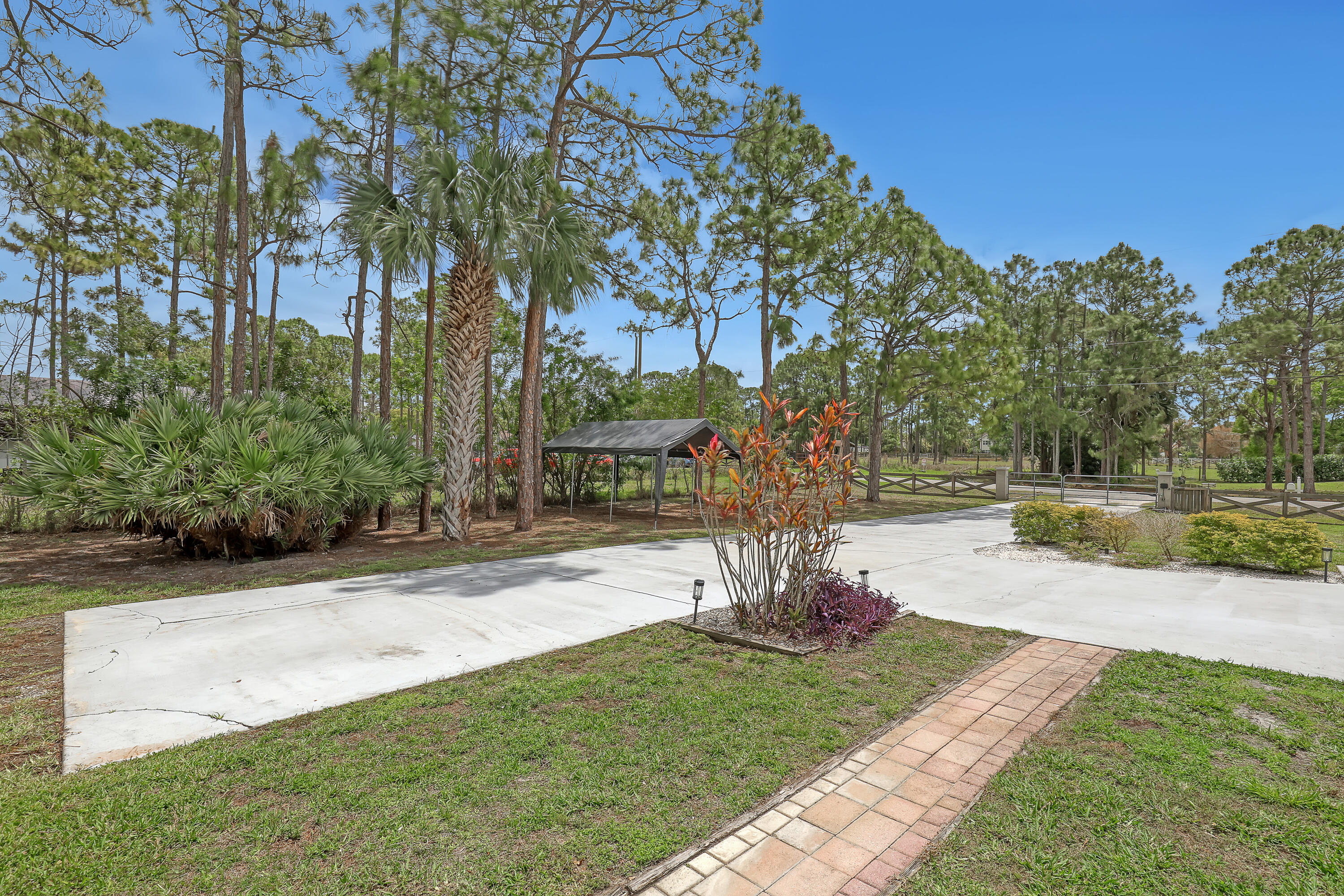 17271 88th Road North The Acreage, FL 33470 - Photo 57 of 70 17271 88th (8)