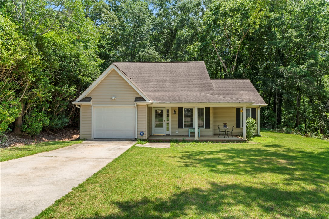 126 Grand Oak Circle Pendleton, SC 29670 - Photo 2 of 28 126 Grand Oak Circle