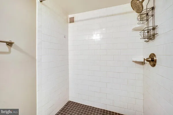 $1,600 | 1900 Lyttonsville Road, Unit 1101, Silver Spring, MD 20910