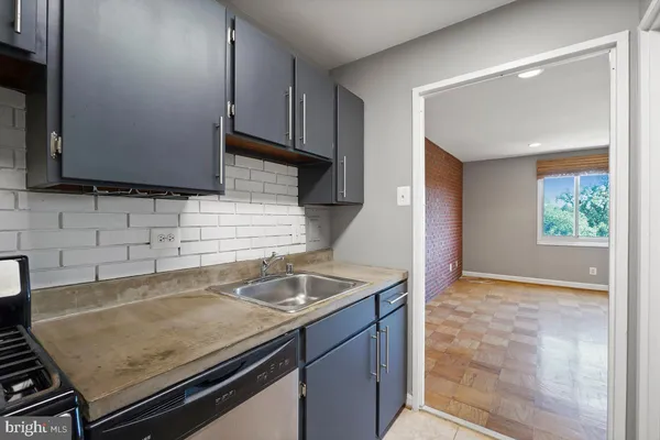 $1,600 | 1900 Lyttonsville Road, Unit 1101, Silver Spring, MD 20910