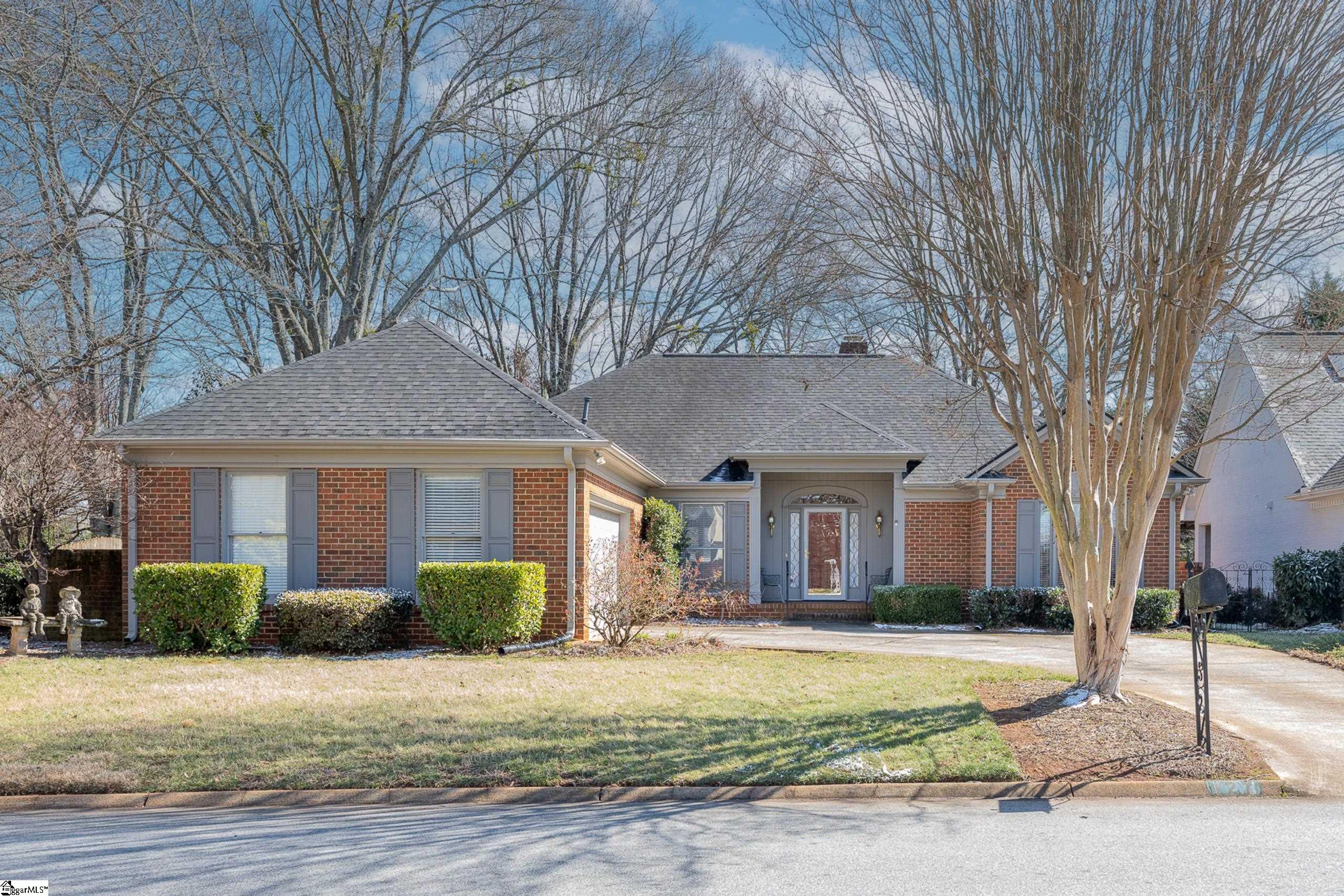 127 River Oaks Road Greer, SC 29650 - Photo 1 of 34 Gallery Image 1