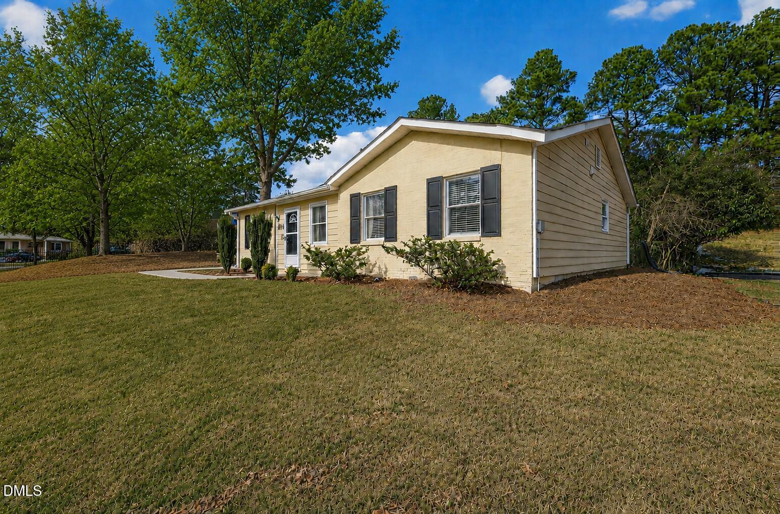 2708 Plainsfield Circle Raleigh, NC 27610 - Photo 3 of 35