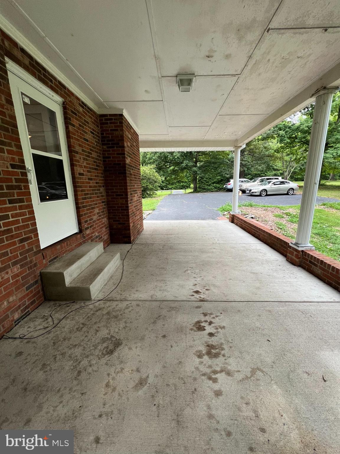 5331 Partlow Road Partlow, VA 22534 - Photo 21 of 45 Carport