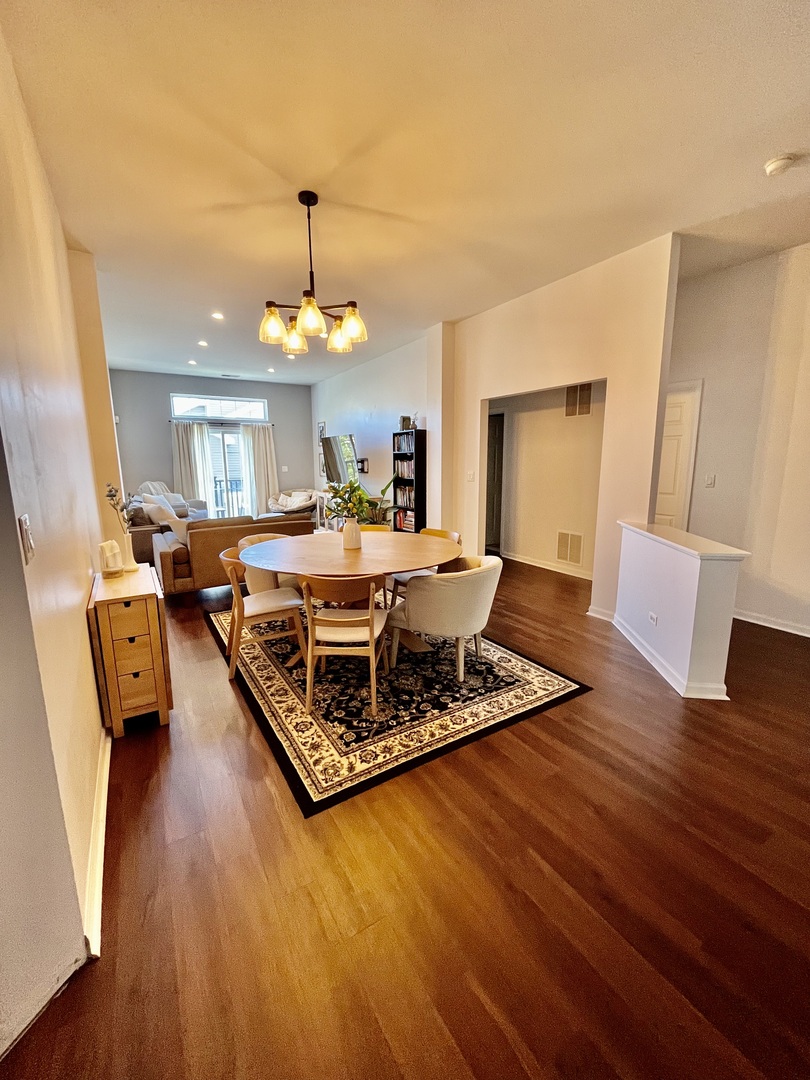 2469 Wilton Lane, Unit 2469 Aurora, IL 60502 - Photo 4 of 18