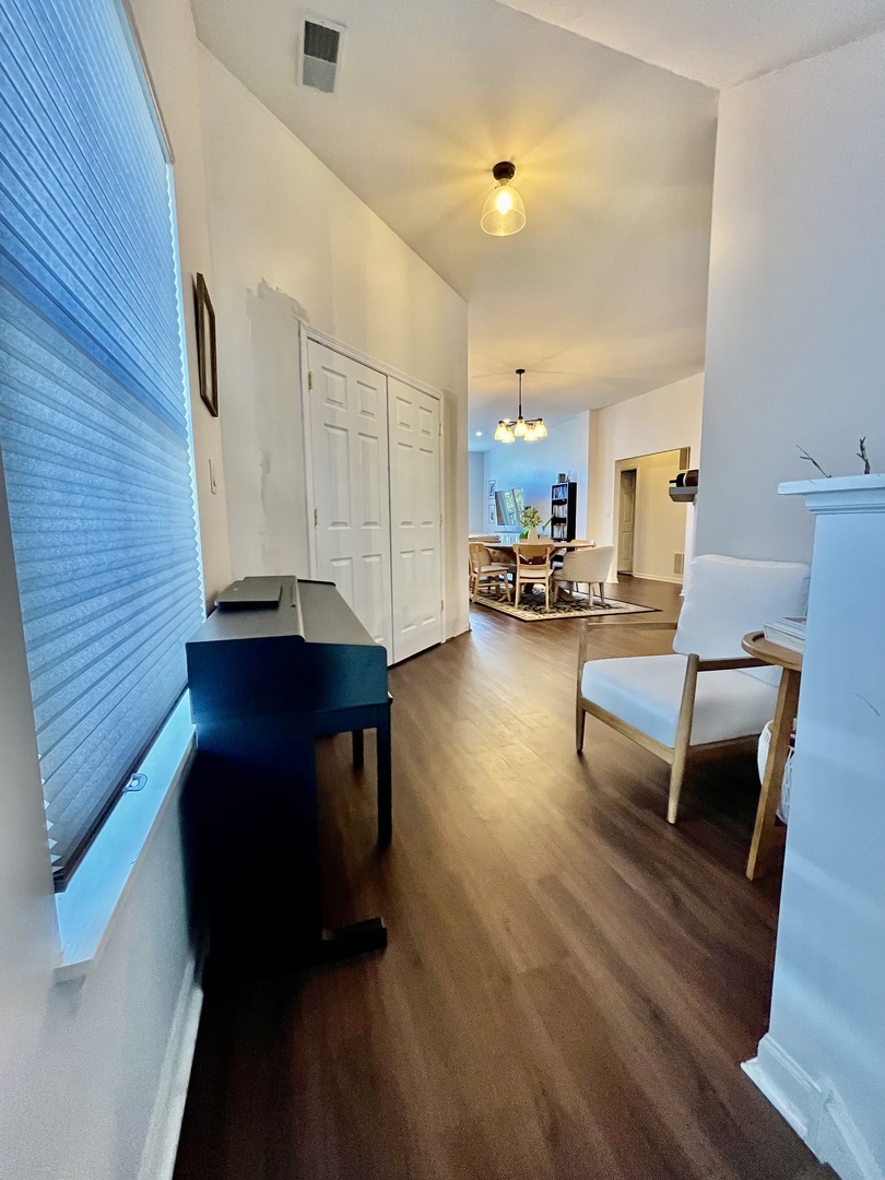 2469 Wilton Lane, Unit 2469 Aurora, IL 60502 - Photo 7 of 18