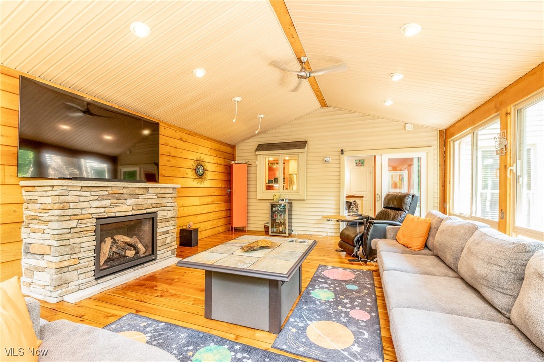 34040 Pettibone Road Solon, OH 44139 - Photo 21 of 46 Gallery Image 21