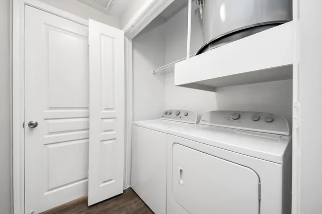 $1,671 | 3003 Memorial Court, Unit 2137, Houston, TX 77007