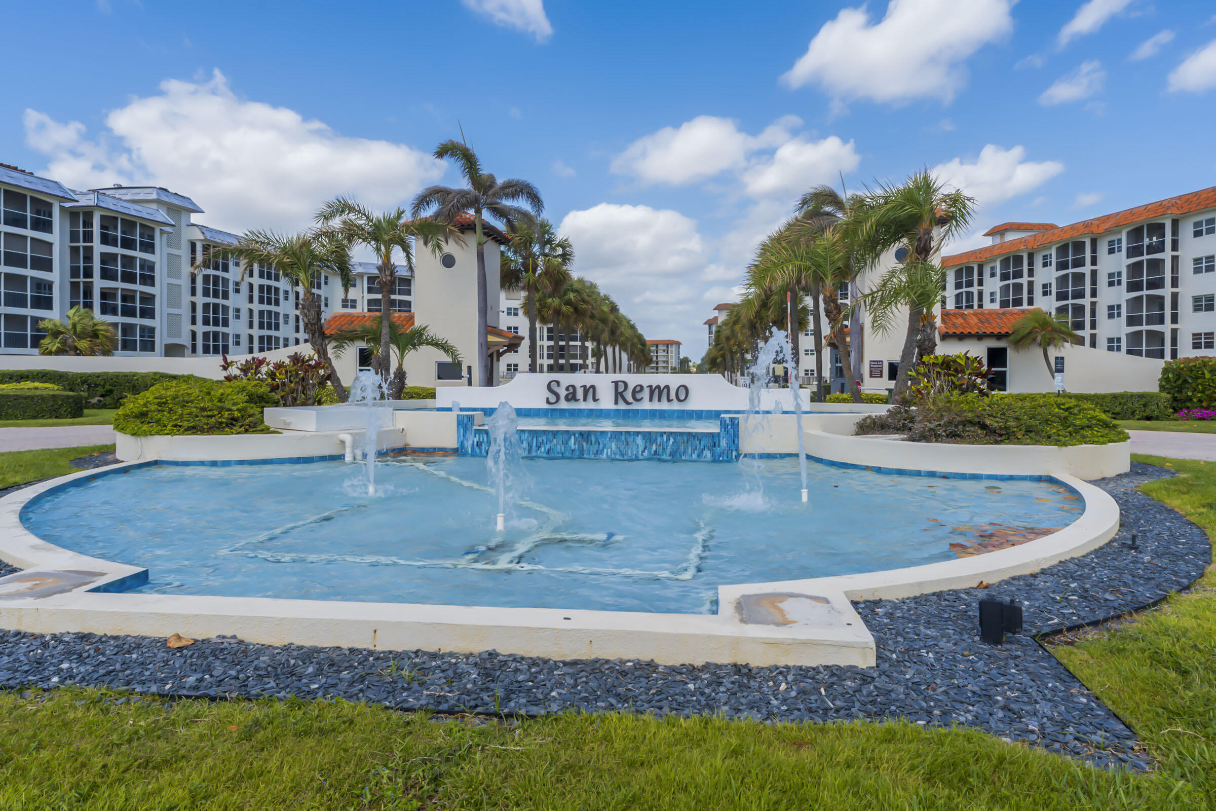 2871 North Ocean Boulevard, Unit C307 Boca Raton, FL 33431 - Photo 17 of 18 Entrance