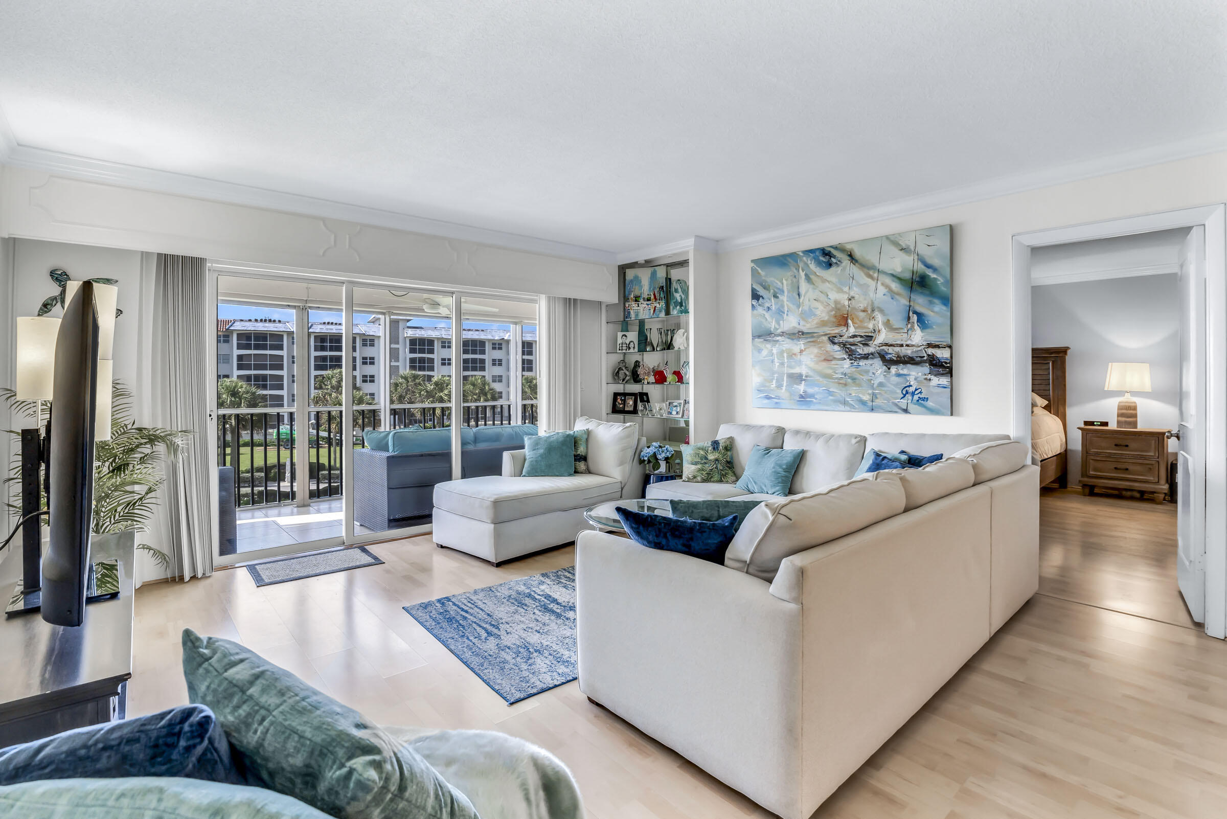 2871 North Ocean Boulevard, Unit C307 Boca Raton, FL 33431 - Photo 4 of 18 Living Room 2