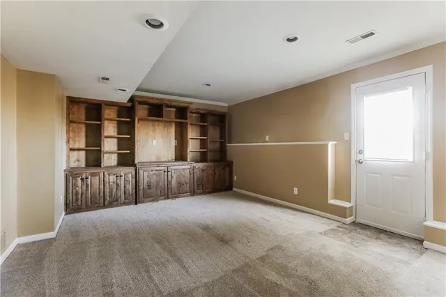 $1,845 | 2300 Valley N/a Pleasant Hill, Pleasant Hill, MO 64080