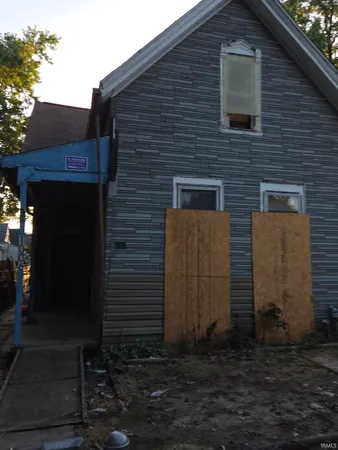 $19,999 | 1006 North 2nd Avenue, Evansville, IN 47710